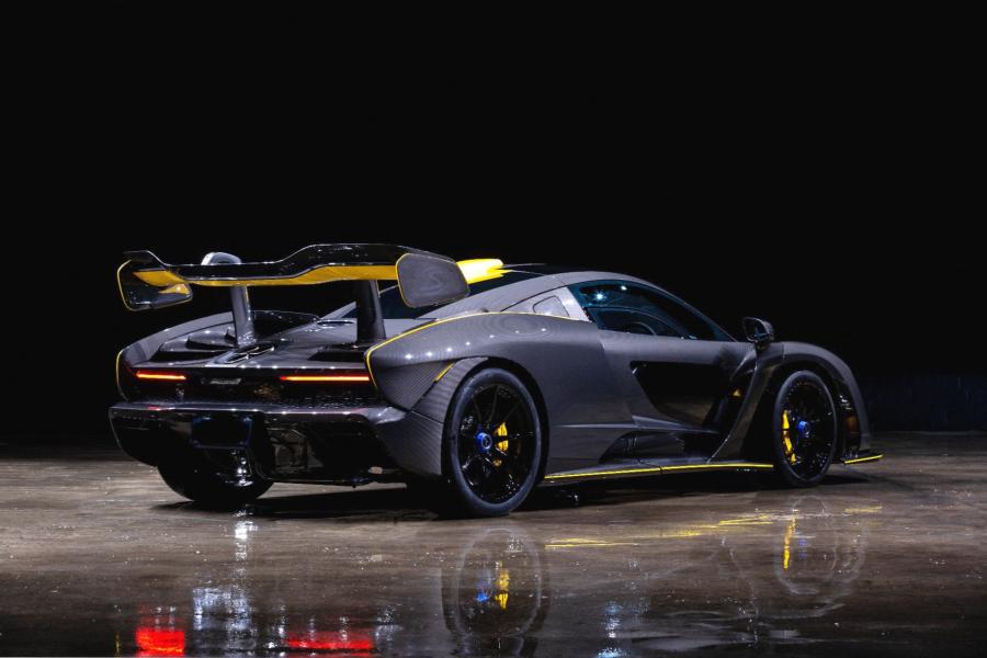  McLaren Senna Gloss Carbon (252/500) 2019 года  (AU) (фото 22 из 27)